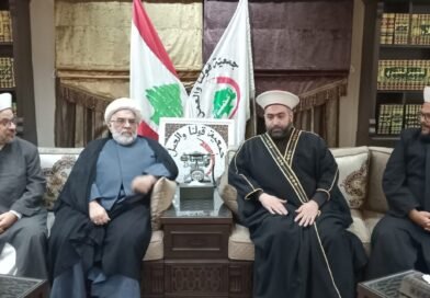 ‏بمناسبة عيد المقاومة والتحرير التجمع يزور الشيخ القطان