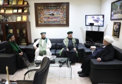 شيخ مشايخ الطرق الصوفية في طرابلس يزور التجمع